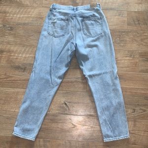 American Eagle mom jeans